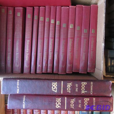 lot 343 image: Britannica Encyclopedias
