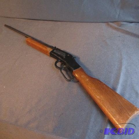 lot 357 image: JC Higgins BB Repeater