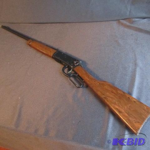 lot 360 image: Daisy Model 1894 BB Gun
