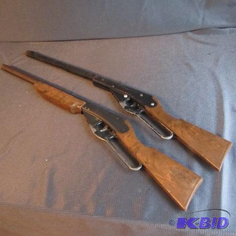 lot 361 image: Daisy Model 105B & 660 Guns