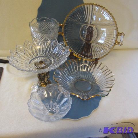 lot 49 image: Cherub & Fancy Glass