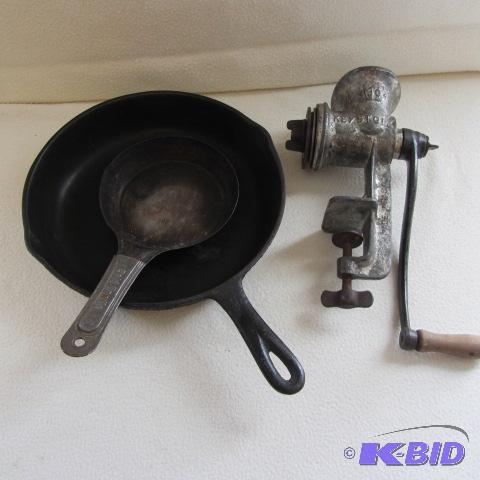 lot 71 image: Cast & Tin Fry Pans, Grinder