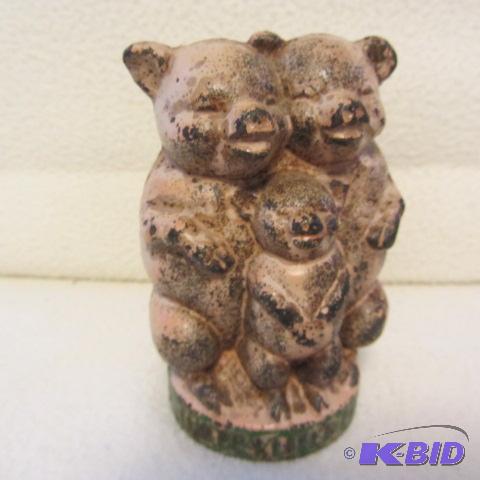 lot 8 image: Three Little Pigs Cast Iron Bank
