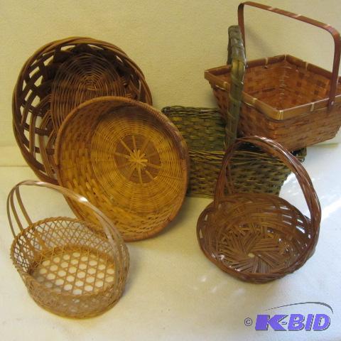 lot 89 image: Variety of Baskets
