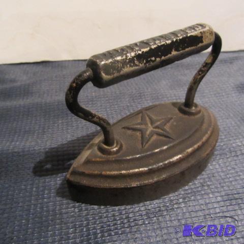 Geneva Star Sad Iron