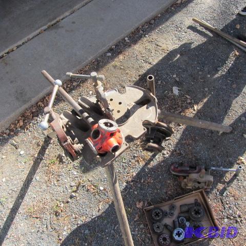 Pipe Vise, Stand, Dies