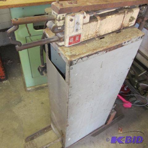 Greyhound Spot Welder