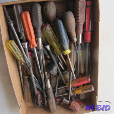 Long Handle Screwdrivers