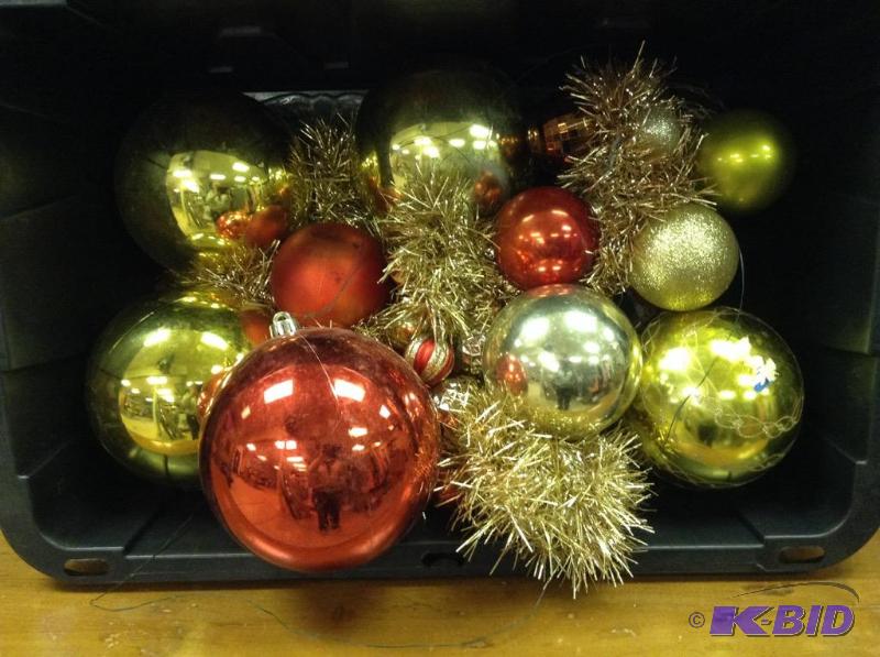 Lot Over-Sized Christmas Ornaments