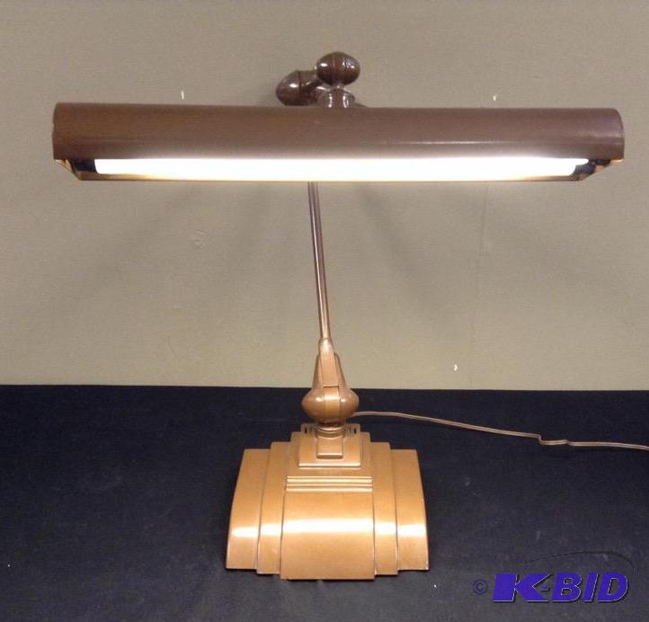 Flexo Art Specialty Bend Arm Lamp