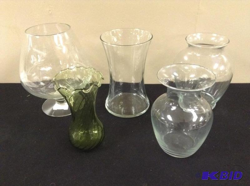 Lot Glass Vases