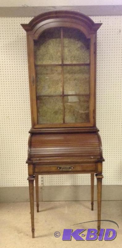 Beautiful Roll Top Desk with Curio Top