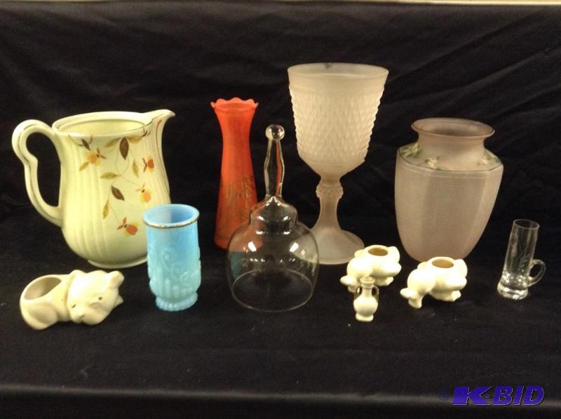 lot 123 image: Assortment Decorative Glassware & Pottery