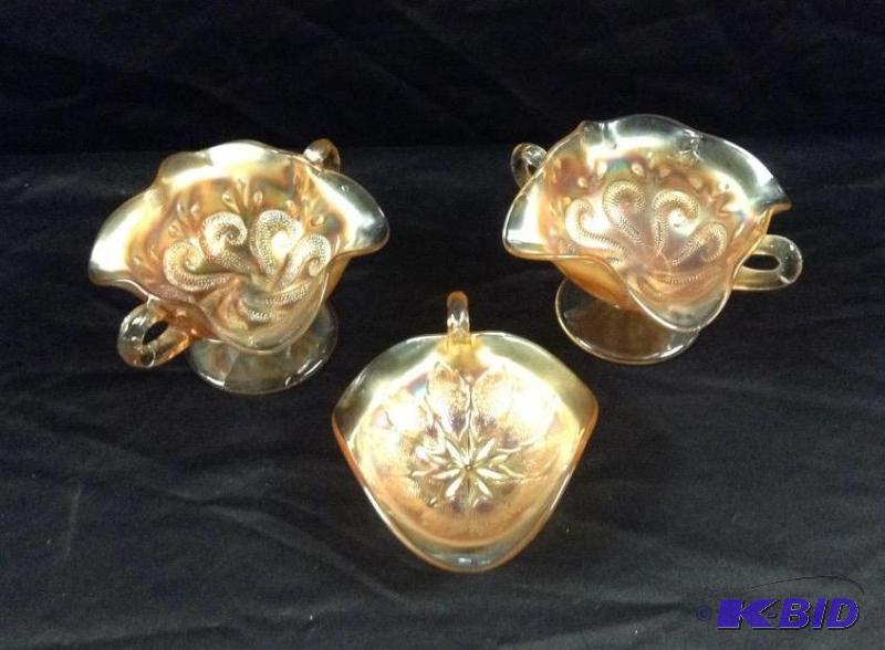 lot 127 image: Marigold Carnival Glass Bon Bon or Nut Dishes