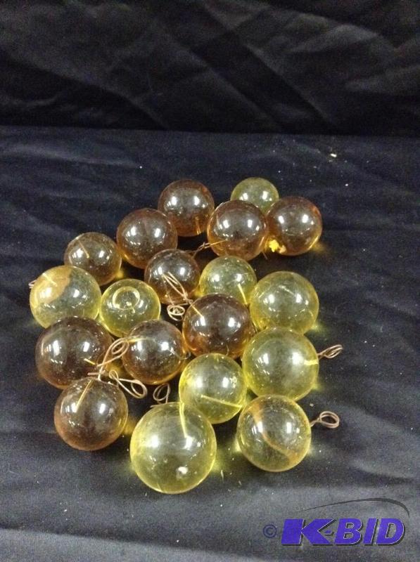 lot 158 image: Mid Century Amber Acrylic Lamp Beads