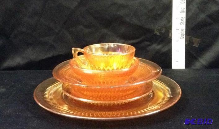 lot 26 image: Marigold Carnival Glass