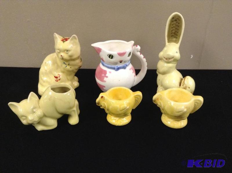 lot 66 image: Animal Pitchers, Planters and Figurines