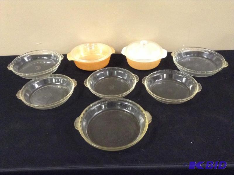 lot 68 image: Fire King and Pyrex Baking Dishes