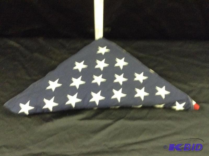 lot 8 image: American Flag