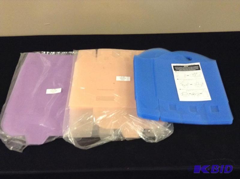 lot 94 image: Plastic Gift Bags