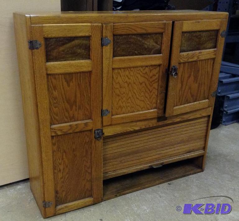 Sellers Kitchen Cabinet Hoosier Style Topper
