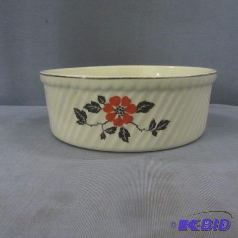 lot 10 image: Halls Poppy Souffle