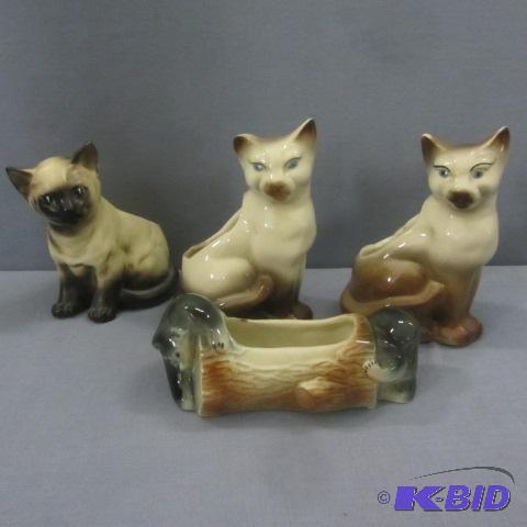 lot 103 image: Royal Copley Cats, Bears