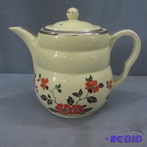 lot 11 image: Halls Poppy Coffee Server