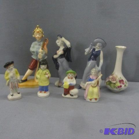 lot 116 image: Occupied Japan Figures