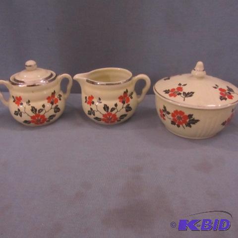 lot 15 image: Halls Poppy Creamer, Sugar, Dish
