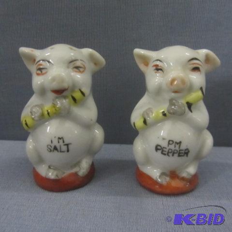 lot 155 image: Salt & Pepper, Pigs, Bears