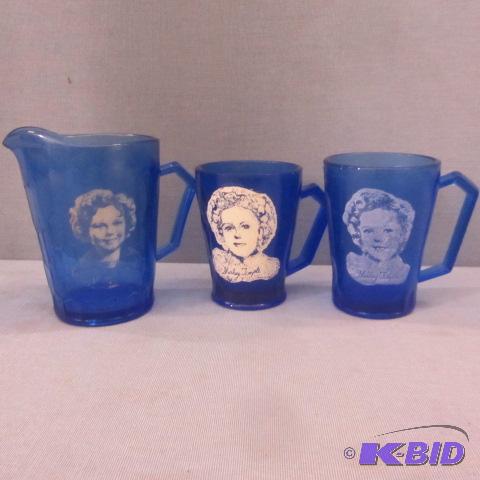 lot 25 image: Shirley Temple Creamer, Cups