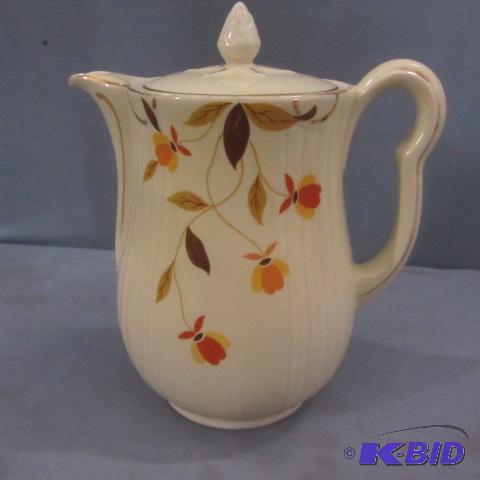 lot 4 image: Halls Jewel Tea Coffee Server