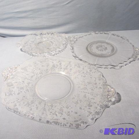 lot 44 image: Fancy Glass Entertaining