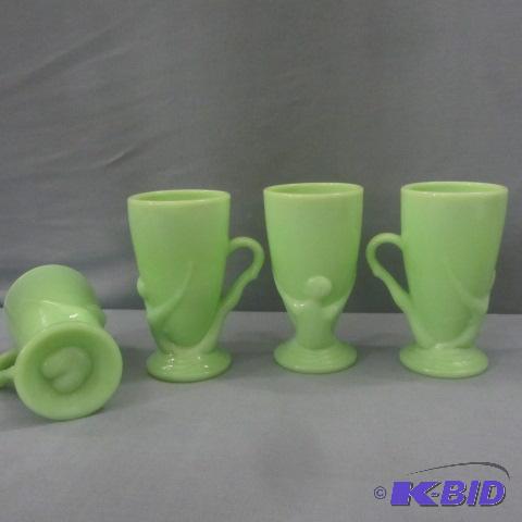 lot 51 image: Jadeite Footed Mugs