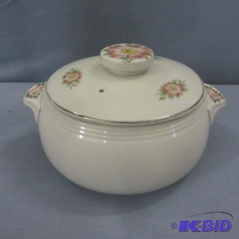 lot 71 image: Halls Rose Covered Casserole