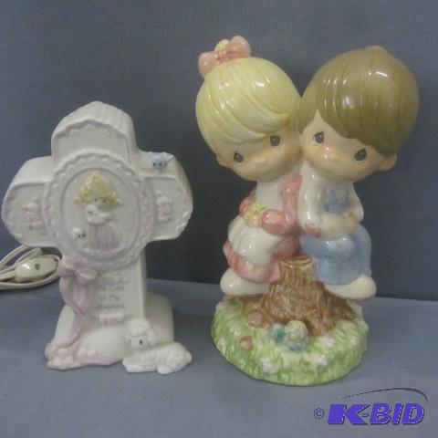 lot 89 image: Precious Moments Light, Bank