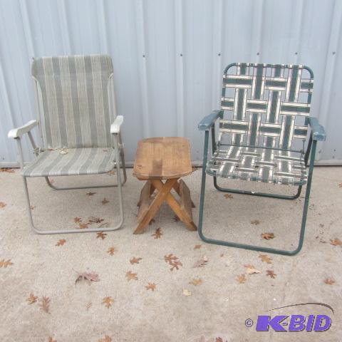 Folding Lawn Chairs & Table