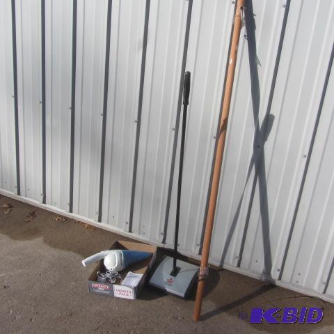 Carpet Sweeper, Dust Buster