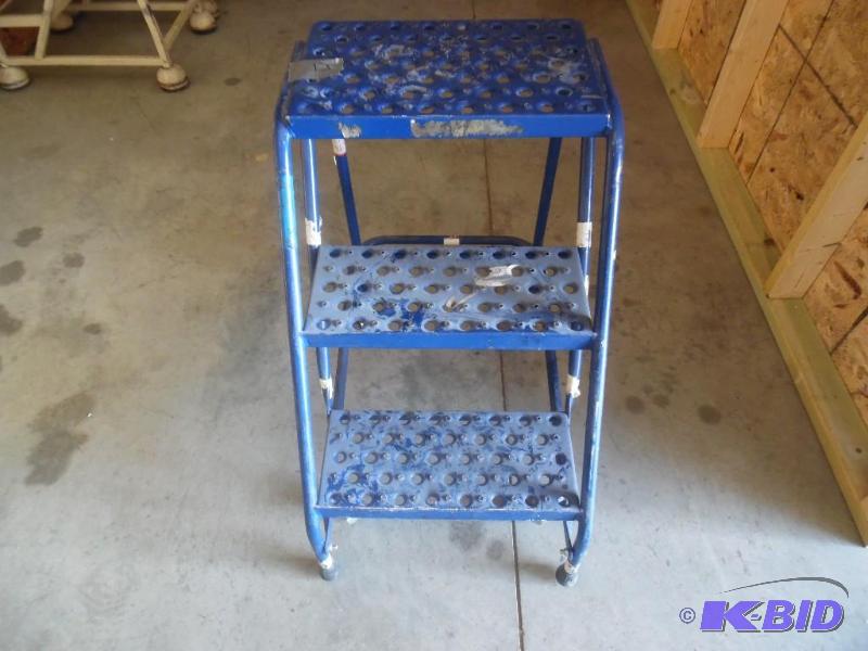 Step Ladder