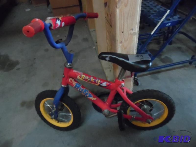 lot 14 image: Toddler Bike
