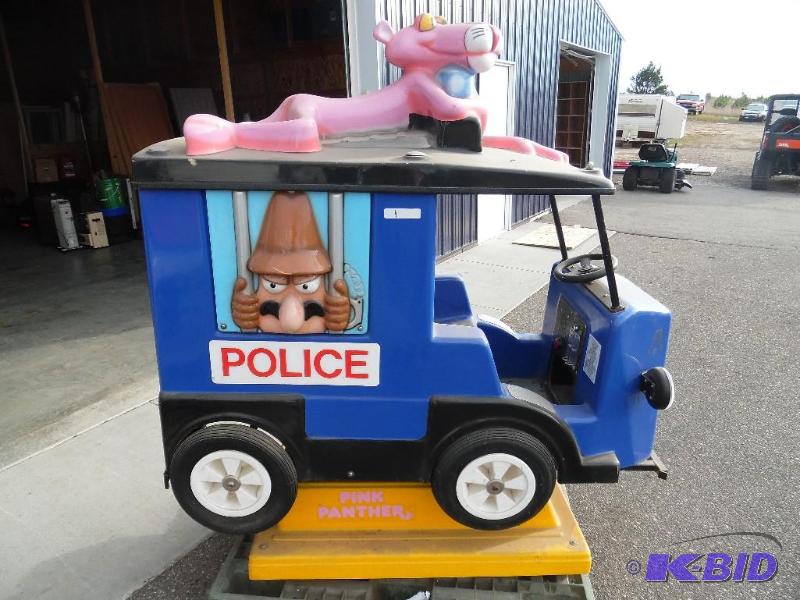 lot 4 image: Pink Panther ride