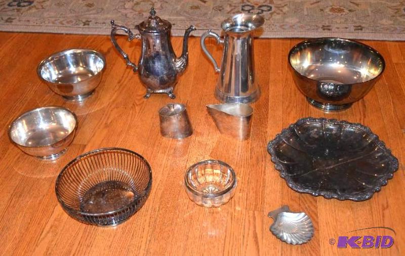 lot 80 image: -Tiffany & Co Makers sterling seashell ca...