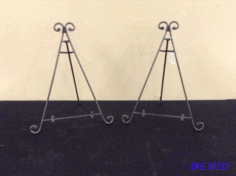 2 Black Metal 18 Decorative Easels