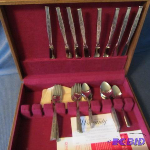 Oneida Flatware