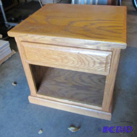 Oak Lamp Table