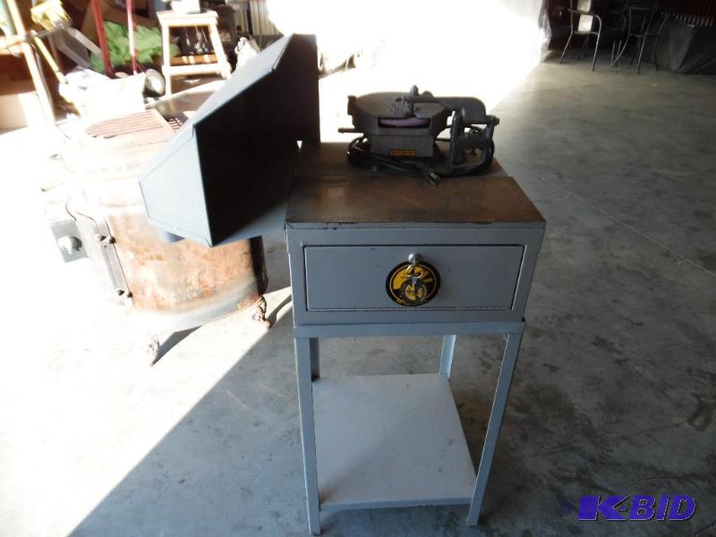 lot 8 image: Skate Sharpener