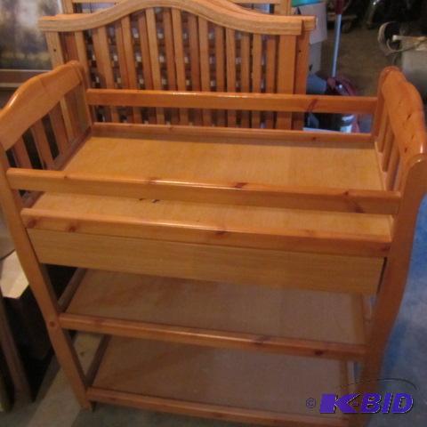 Maple Crib & Changing Table