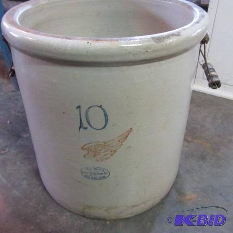 Red Wing 10 Gallon Crock