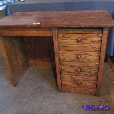 Mission Oak Youth Desk